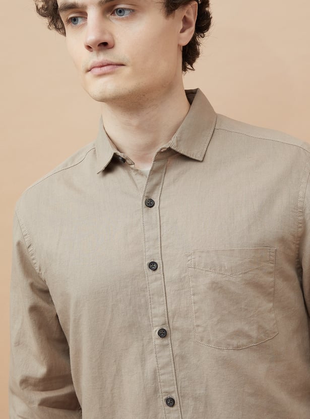 FAME FOREVER Solid Slim Fit Shirt