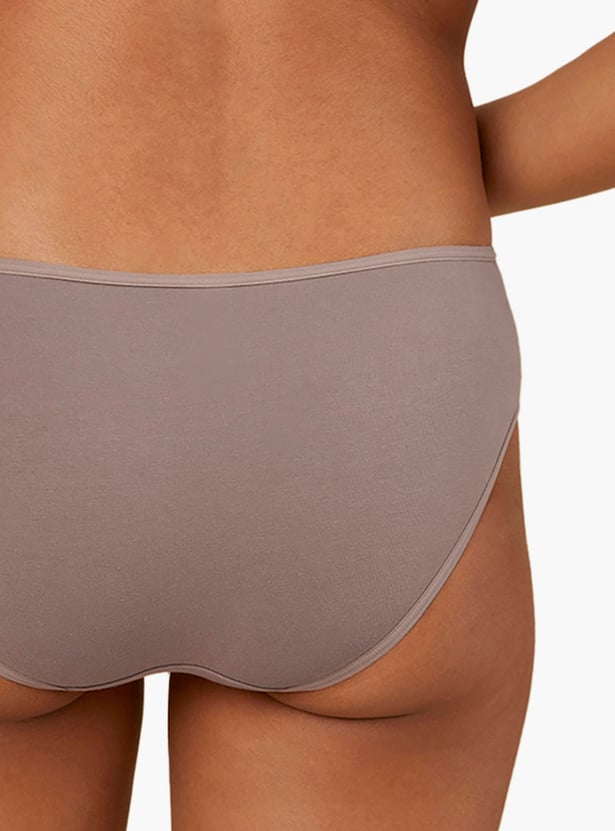 TRIUMPH Stretty Assorted Hipster Panties - Pack of 3