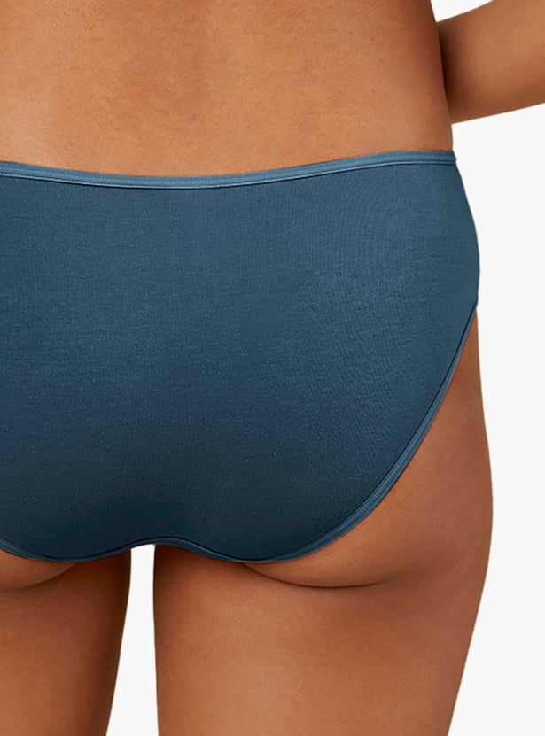 TRIUMPH Stretty Assorted Hipster Panties - Pack of 3