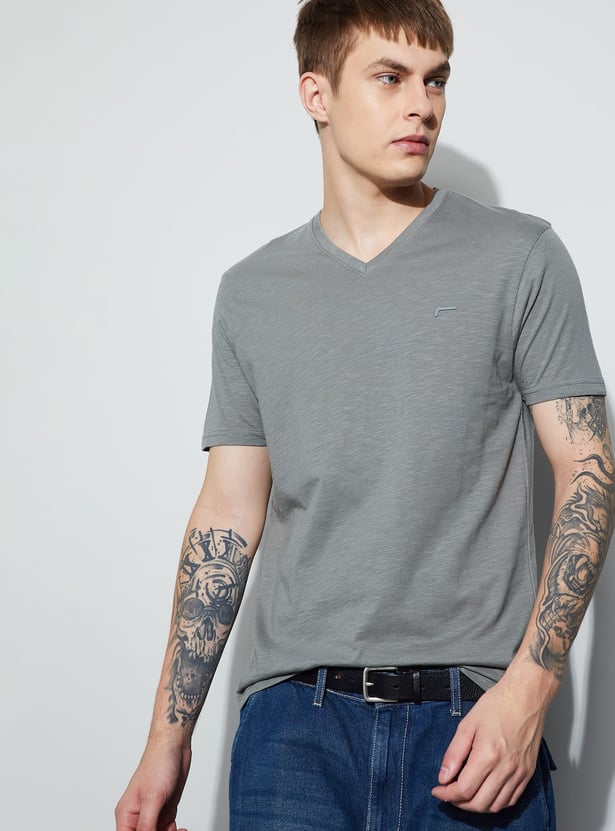 FAME FOREVER Solid T-shirt