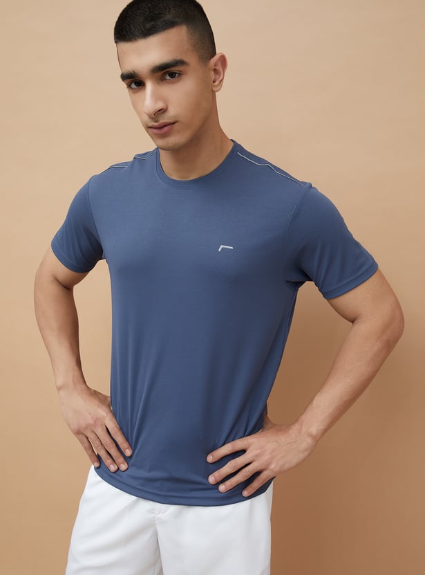 FAME FOREVER ACTIVE Solid Sports T-shirt