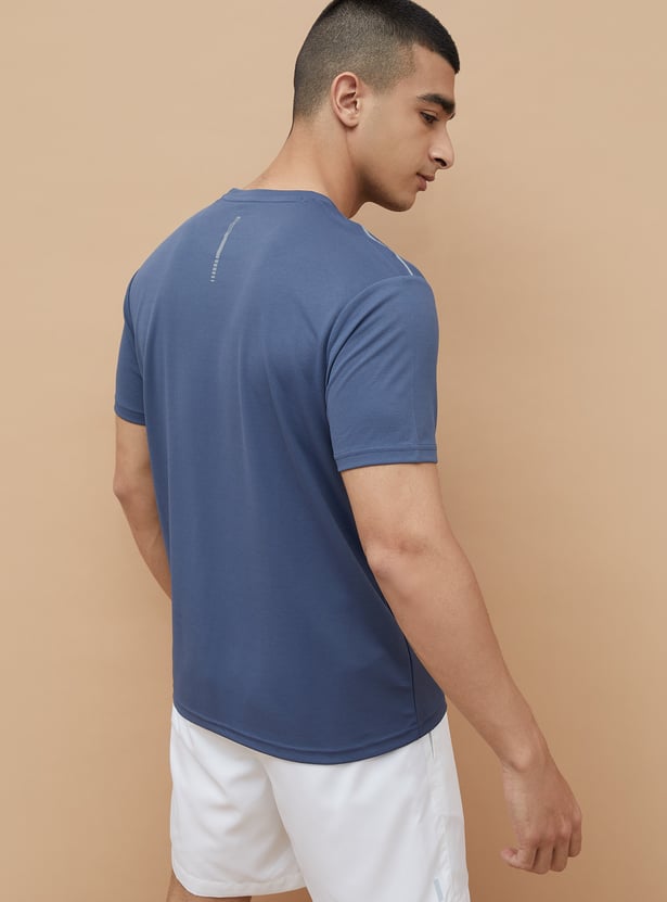 FAME FOREVER ACTIVE Solid Sports T-shirt