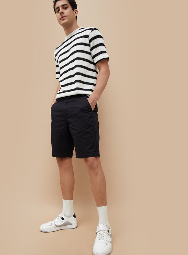 FAME FOREVER Solid Regular Fit Shorts