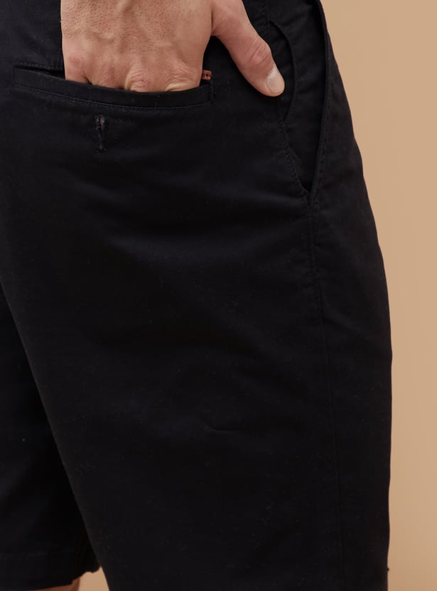 FAME FOREVER Solid Regular Fit Shorts