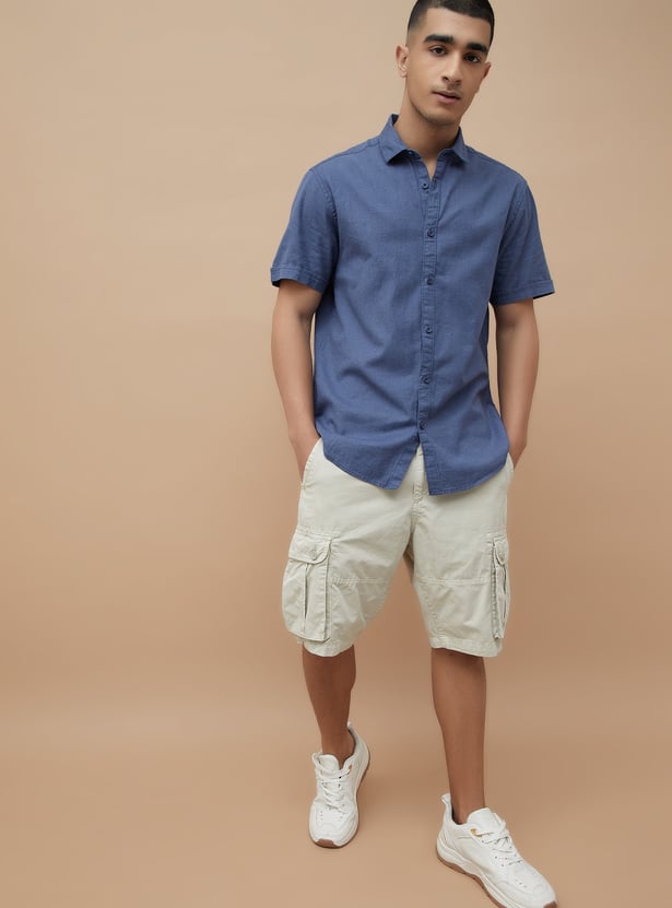 FAME FOREVER Solid Slim Fit Shirt
