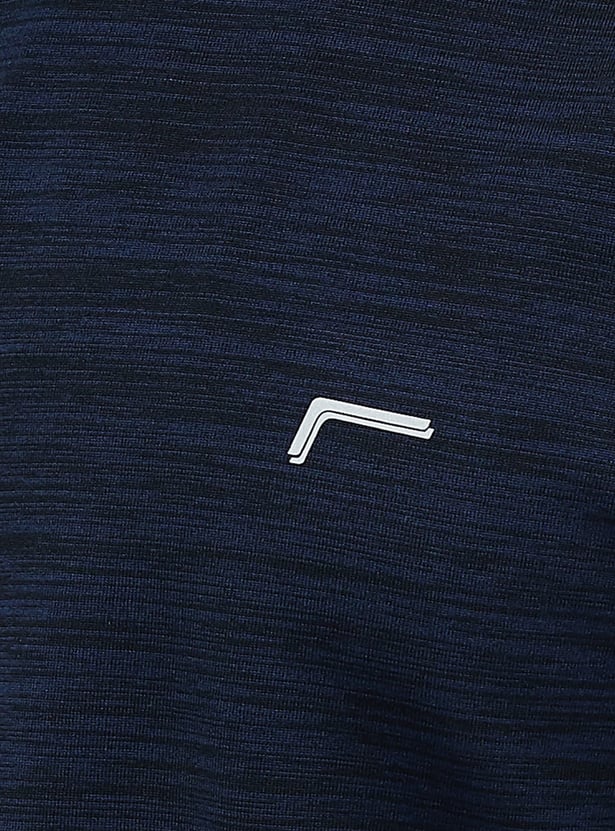 FAME FOREVER ACTIVE Textured T-shirt