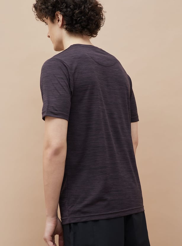 FAME FOREVER ACTIVE Textured T-shirt