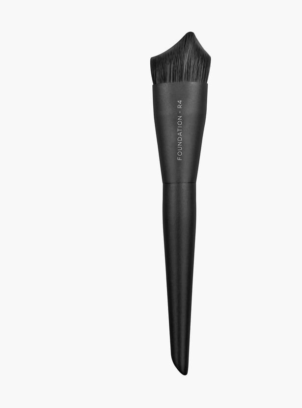RENEE Foundation Brush - R4
