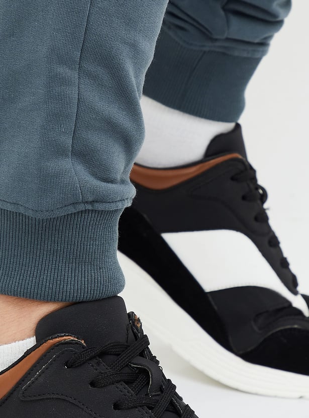 FAME FOREVER ACTIVE Solid Slim Fit Joggers