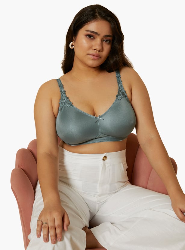 TRIUMPH Floral Lace Non-Padded Wired Minimizer Bra