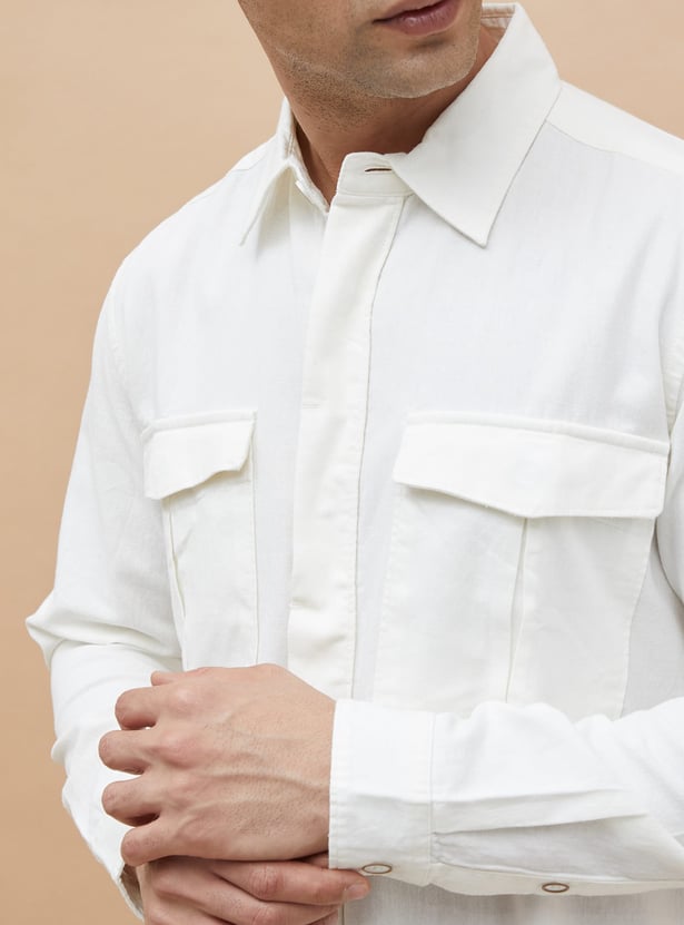 CODE UNWIND Solid Regular Fit Shacket