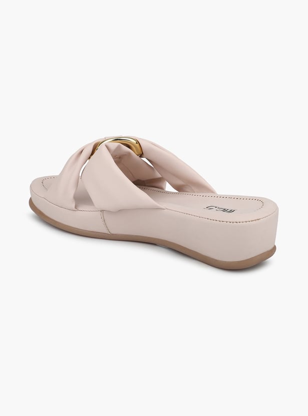 INC.5 Metal Accent Flatforms