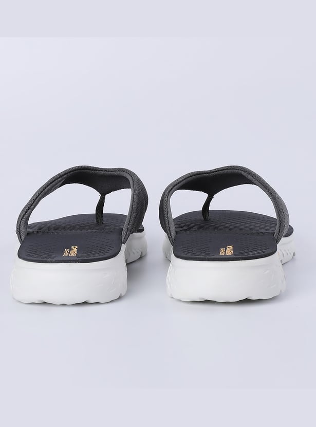 SKECHERS On-The-Go Textured Flip-Flops