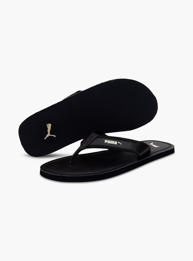 PUMA Men Solid Flip Flops