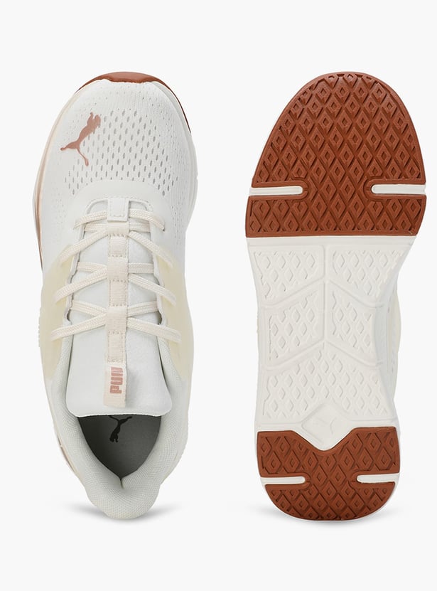 PUMA Women Pro-Mesh Panelled Lace-Up Sports Shoes