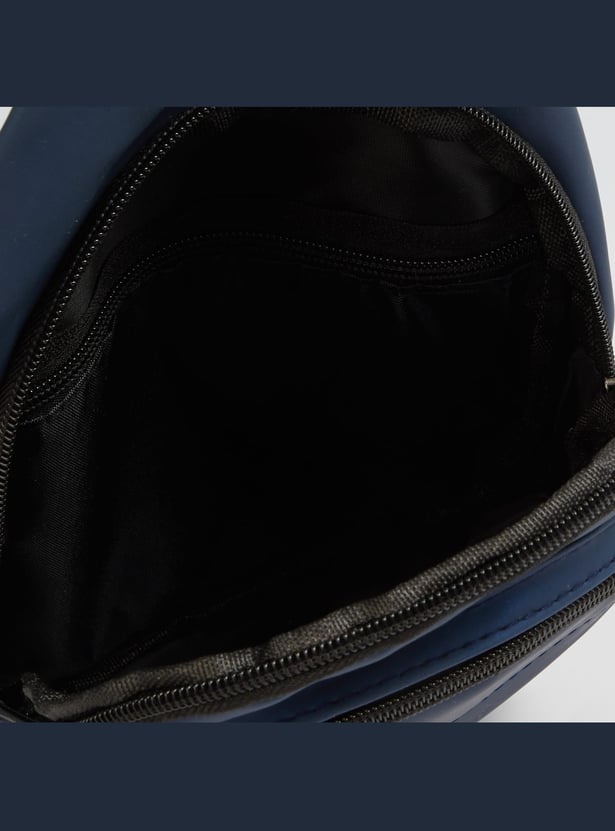FAME FOREVER Solid Waist Bag