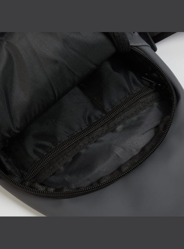 FAME FOREVER Solid Waist Bag