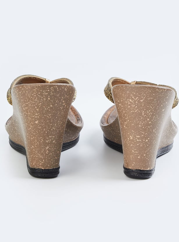 CATWALK Embellished Wedges
