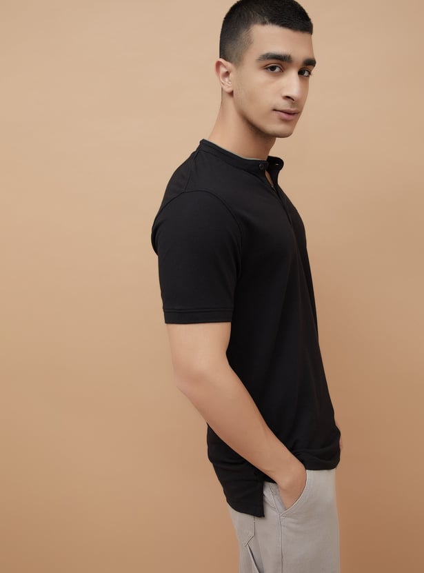FAME FOREVER Solid Band Collar T-shirt