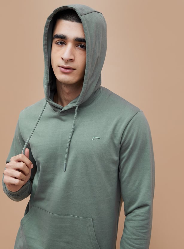 FAME FOREVER Solid Hooded Sweatshirt