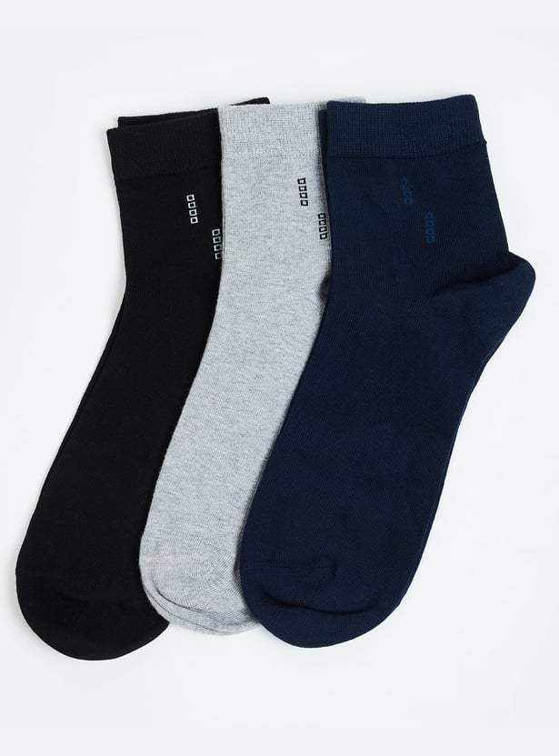 CODE Men Assorted Ankle-Length Socks - Pack of 3