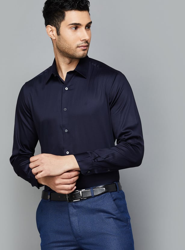ARROW Men Solid Slim Fit Formal Shirt