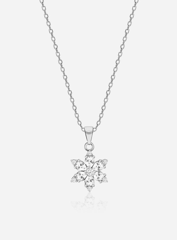 GIVA Sterling Silver Flowery Snowflake Pendant with Link Chain