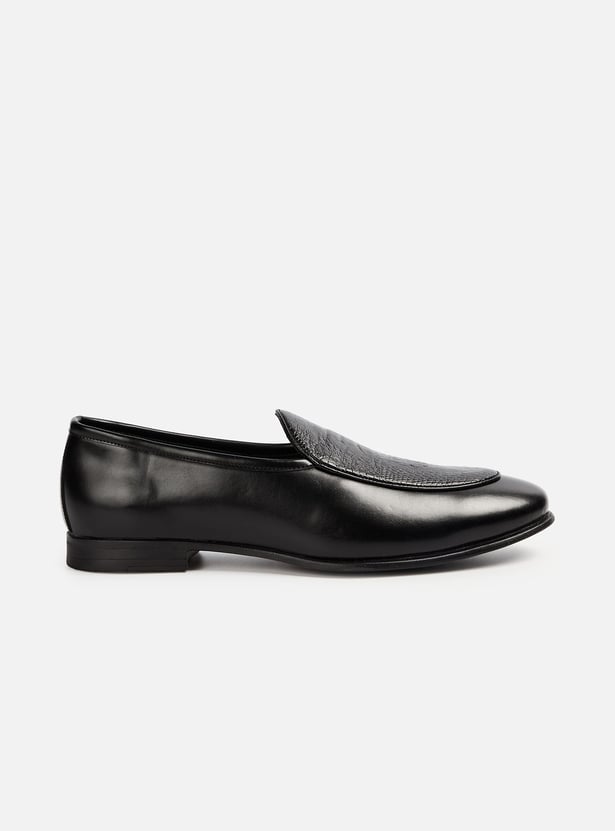 CODE Textured Slip-On Shoes