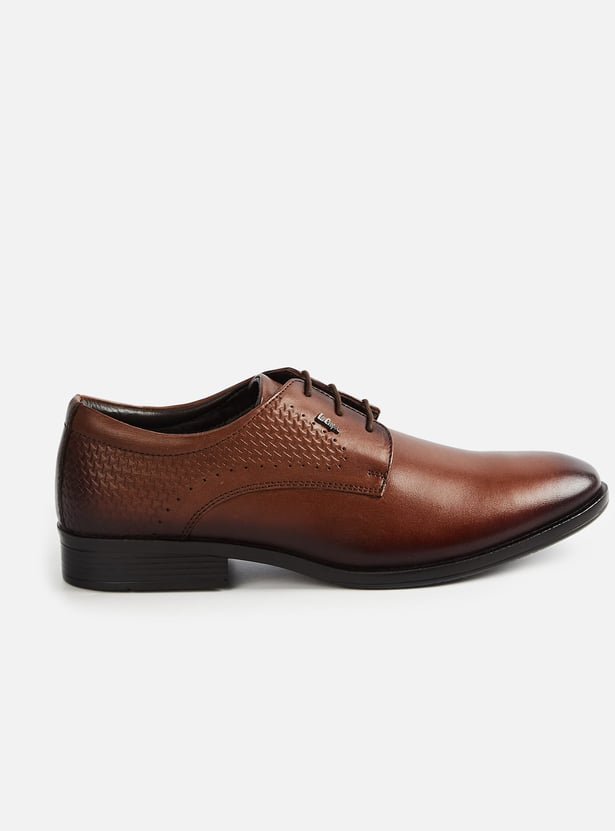 LEE COOPER Chevron Patterned Leather Derby Shoes