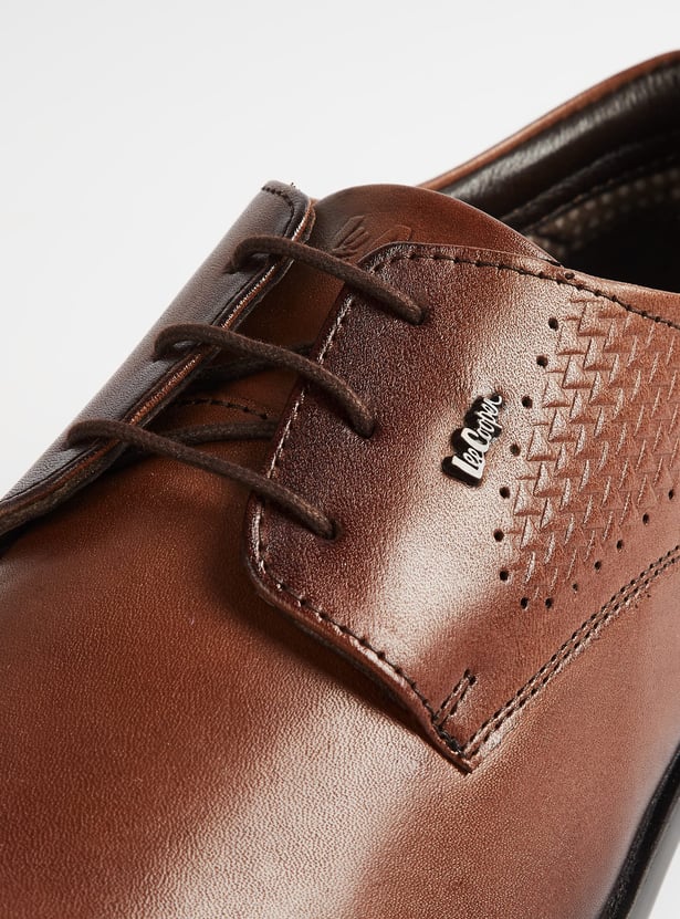 LEE COOPER Chevron Patterned Leather Derby Shoes