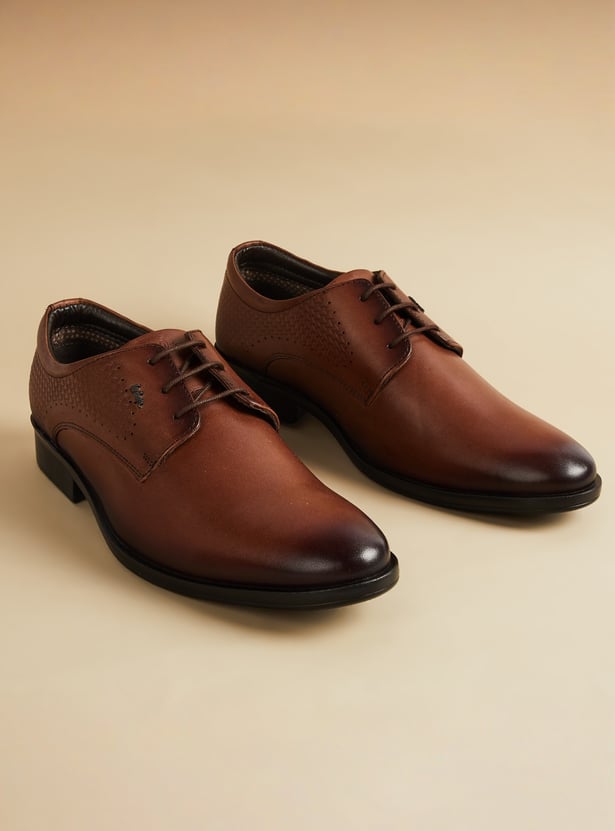 LEE COOPER Chevron Patterned Leather Derby Shoes