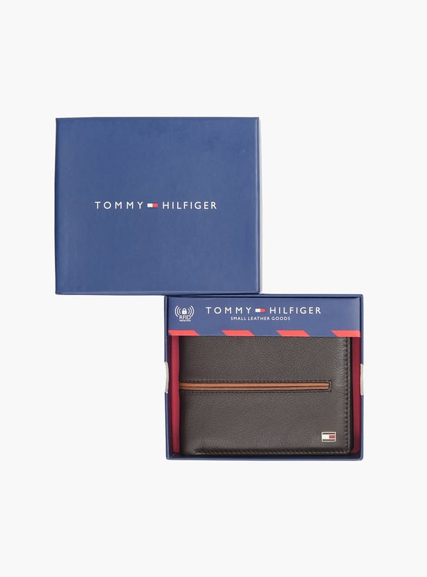 TOMMY HILFIGER Striped Bi-Fold Wallet