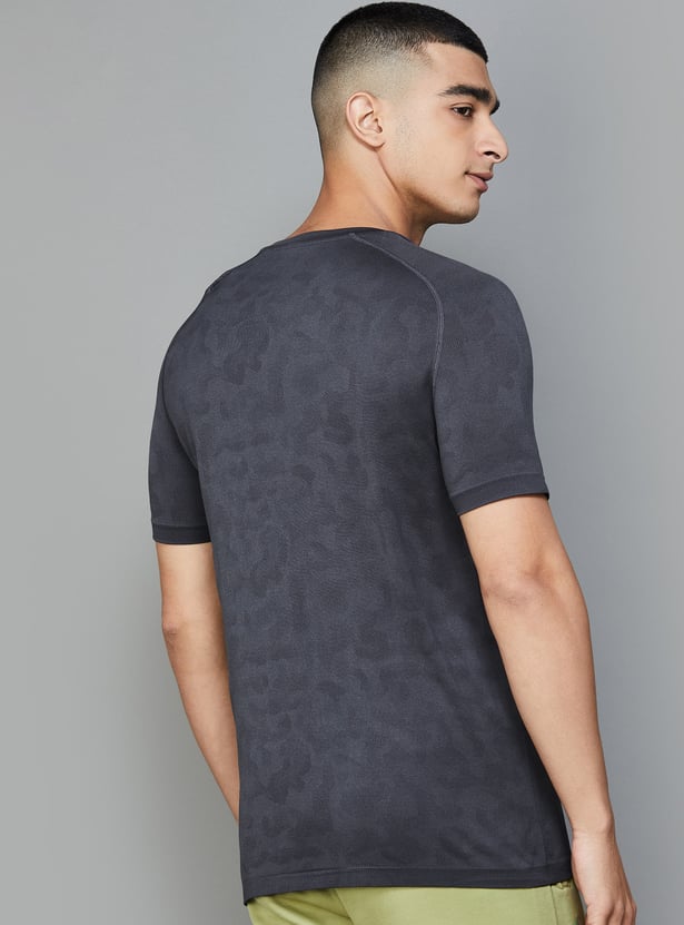 PUMA Patterned Sports T-shirt