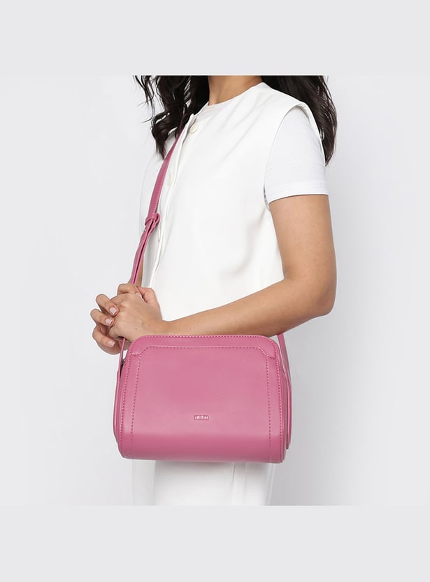 IRTH Solid Sling Bag