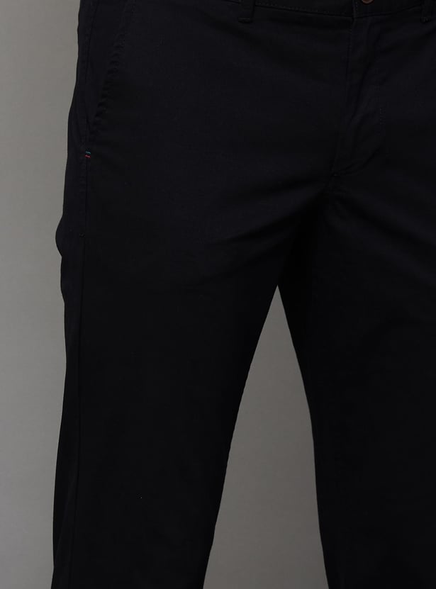 INDIAN TERRAIN Men Solid Brooklyn Trousers (Slim Straight)
