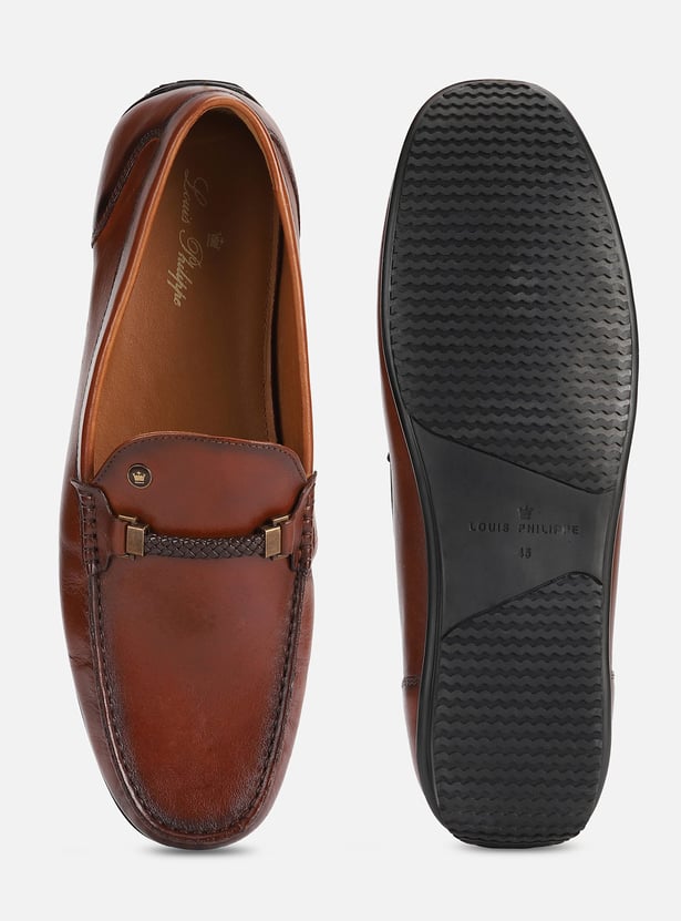 LOUIS PHILIPPE Textured Loafers