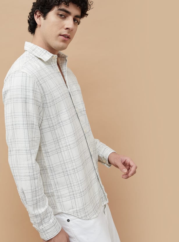 FAME FOREVER Checked Regular Fit Shirt
