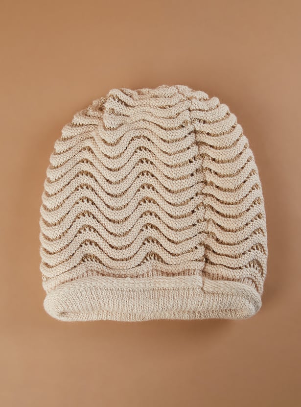 FAME FOREVER Knitted Beanie