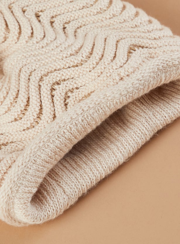 FAME FOREVER Knitted Beanie