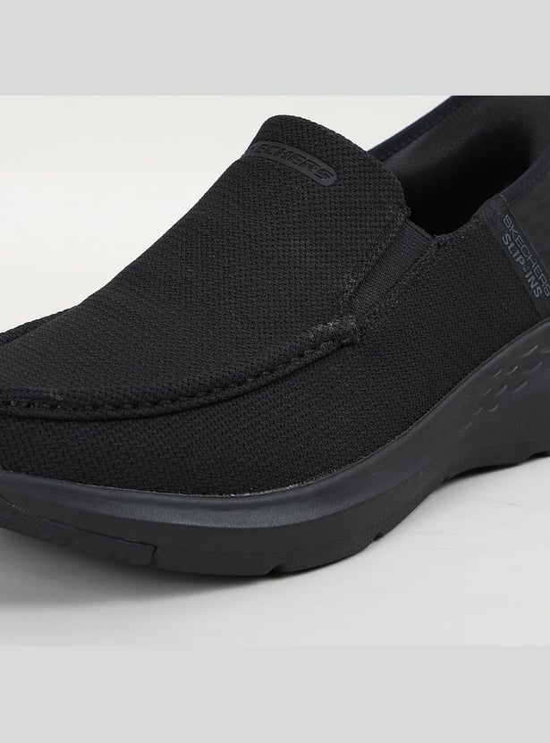 SKECHERS Parson Ralven Textured Slip-On Shoes
