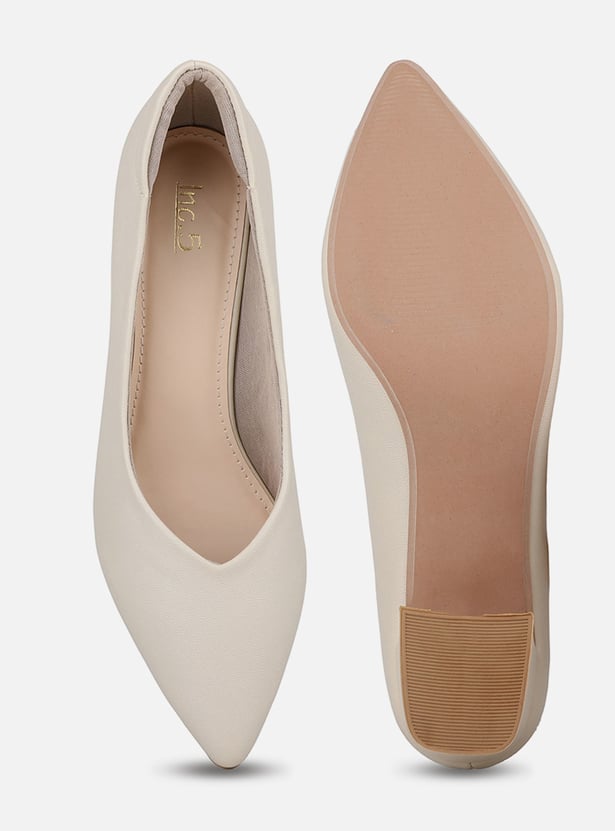 INC.5 Textured Pumps