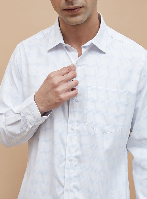 CODE Checked Regular Fit Formal Shirt