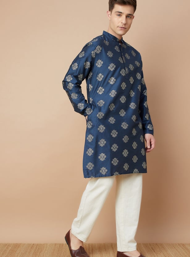 MELANGE Embroidered Straight Kurta