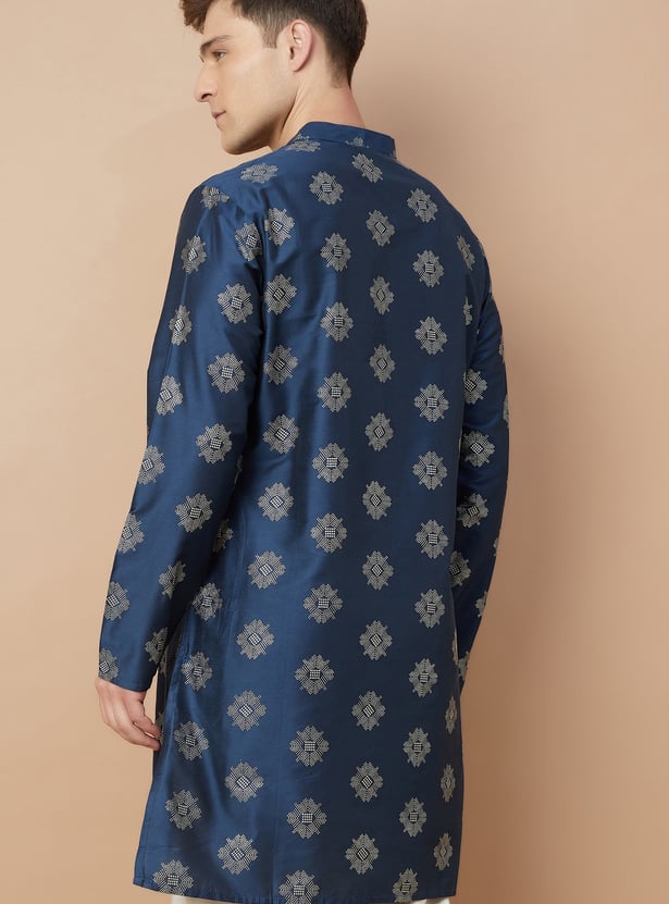 MELANGE Embroidered Straight Kurta