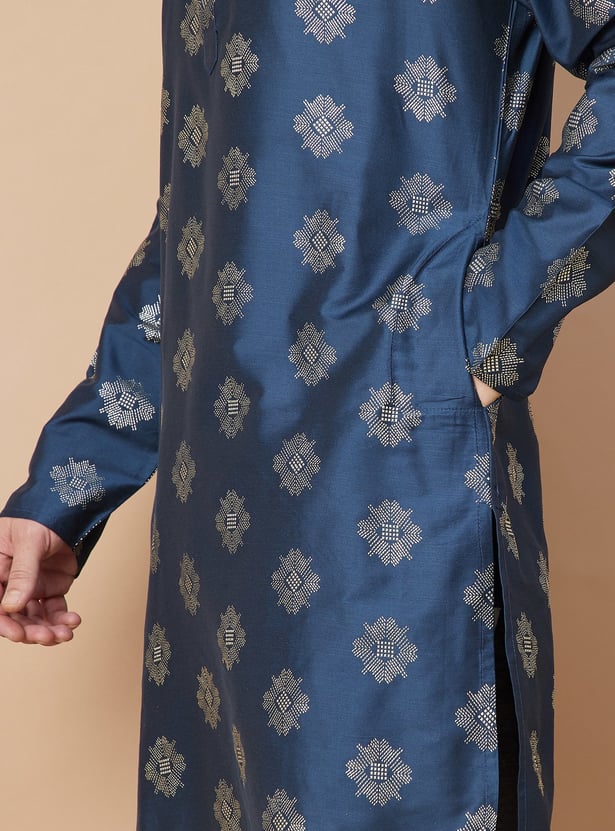 MELANGE Embroidered Straight Kurta