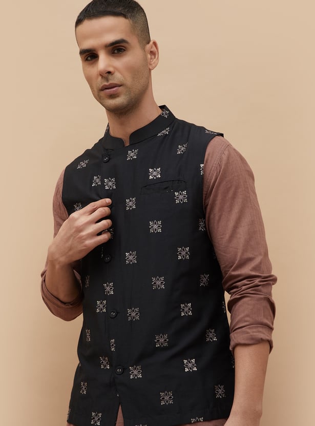 MELANGE Embroidered Nehru Jacket