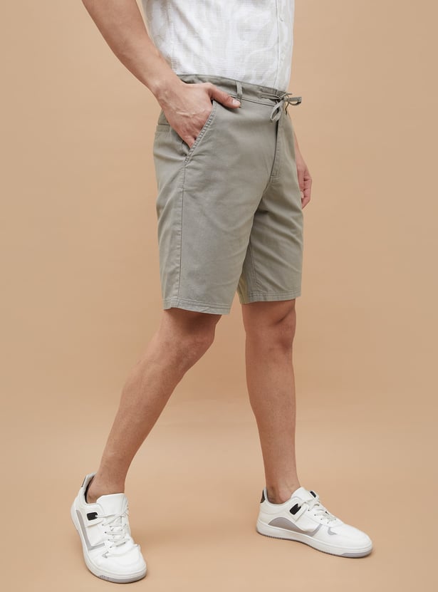 CODE UNWIND Solid Drawstring Waist Shorts