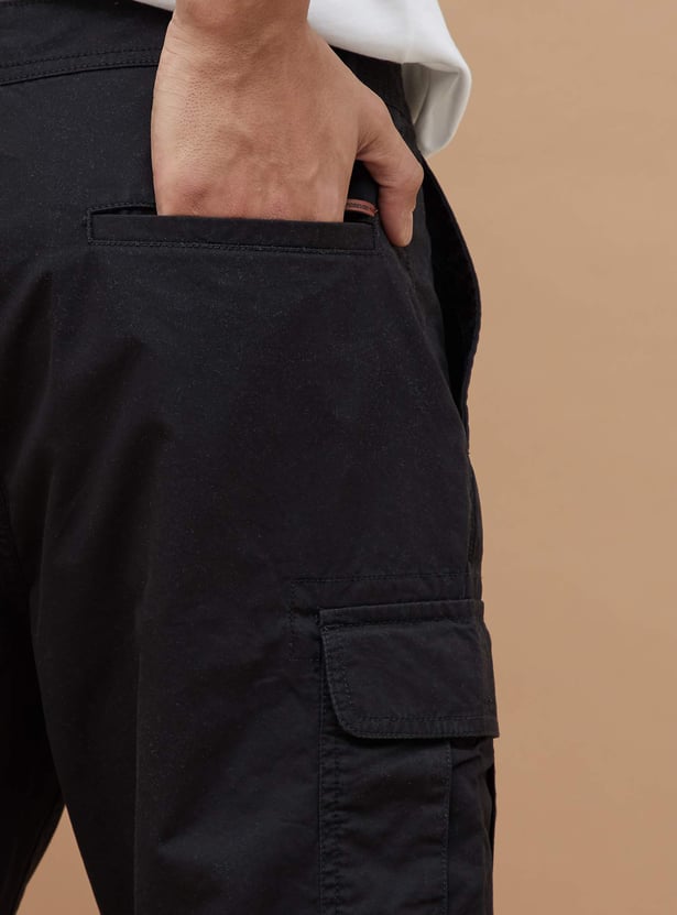 FAME FOREVER Solid Cargo Shorts