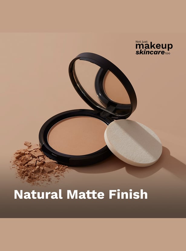 PILGRIM Dream Matte Compact Powder - Golden Beige - 9gm