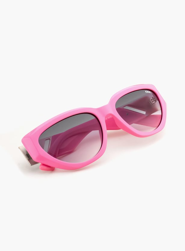 IDEE UV Protected Cat-Eye Sunglasses - IDS3174C355